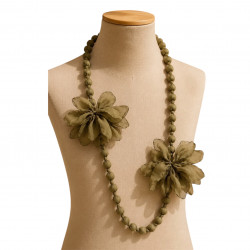 Collar flores verde militar
