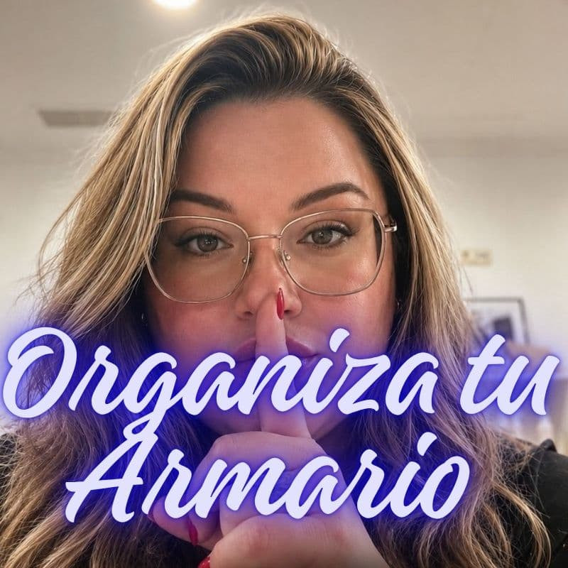 ¿Cómo organizo mi armario para no frustrarme cada mañana? (Guía para cuerpos curvy)
